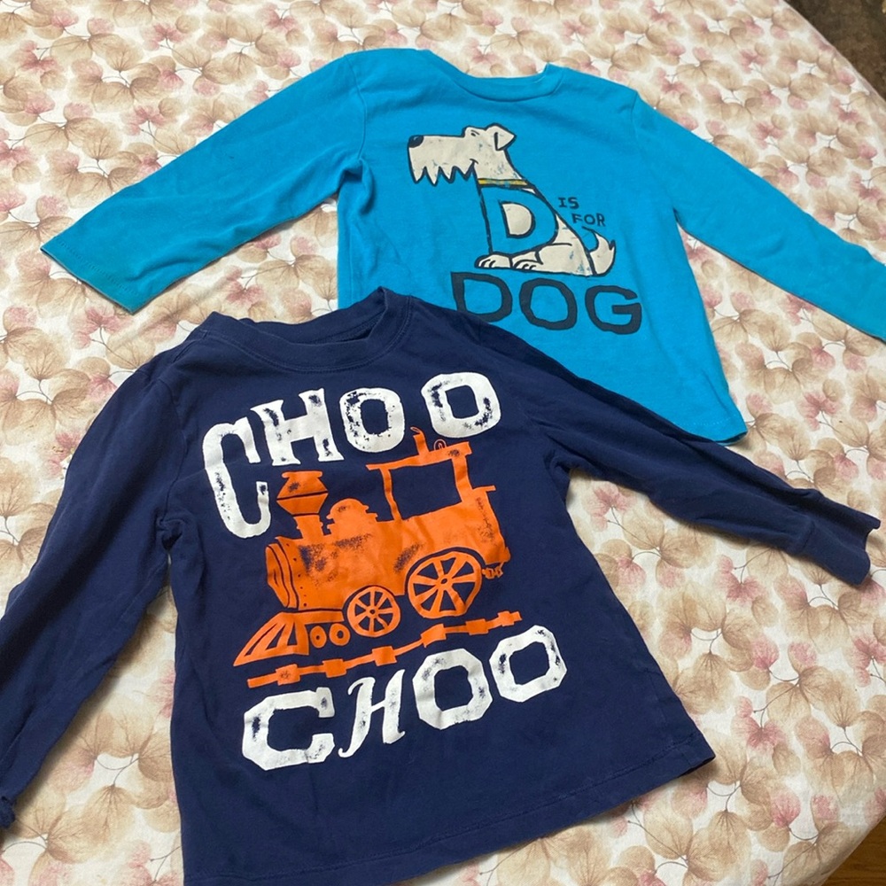 Set of 2 long sleeve tees for boys , 3 years old